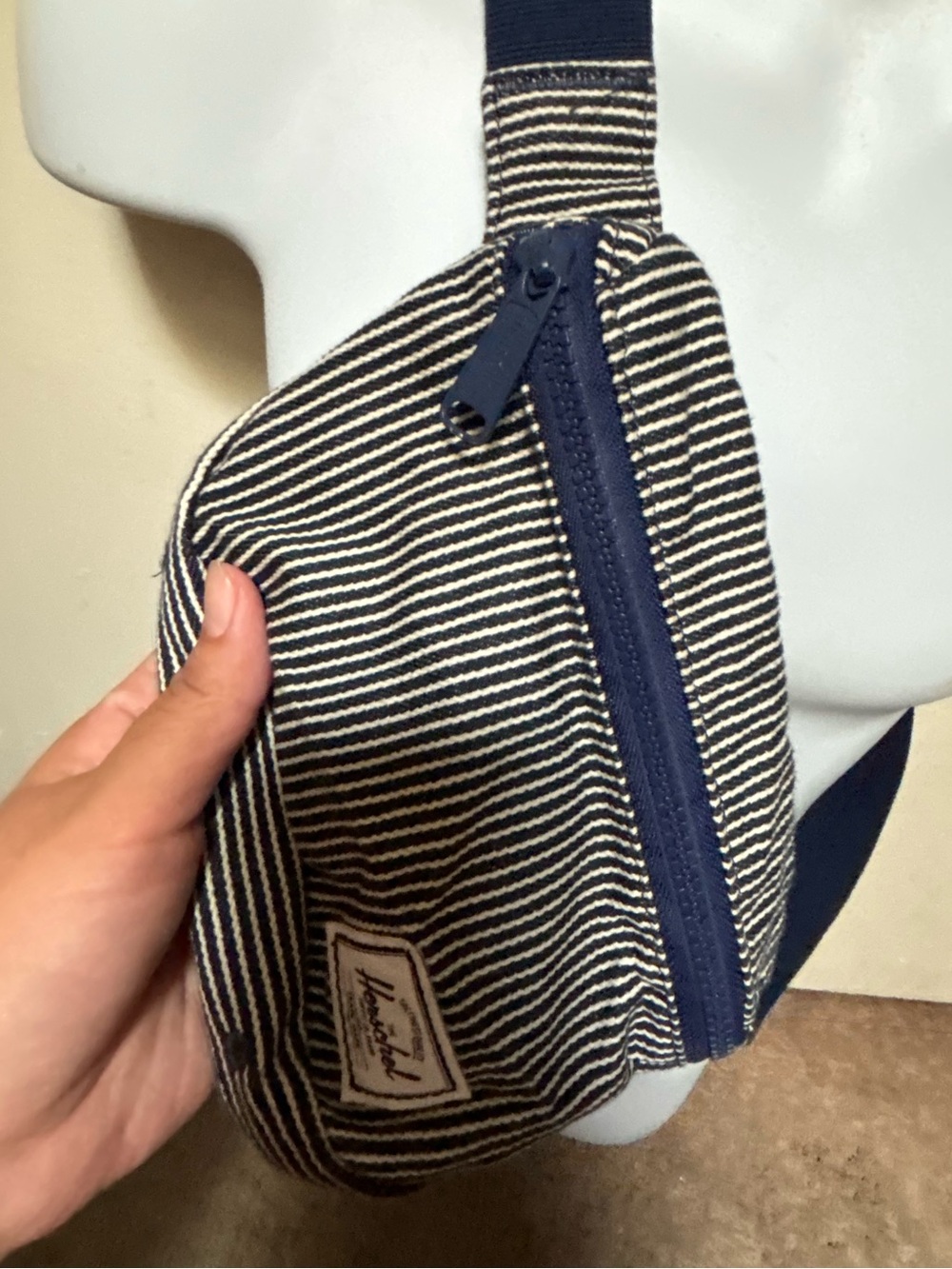 Herschel Supply Co. Stripped Fanny Pack - Picture 4 of 15